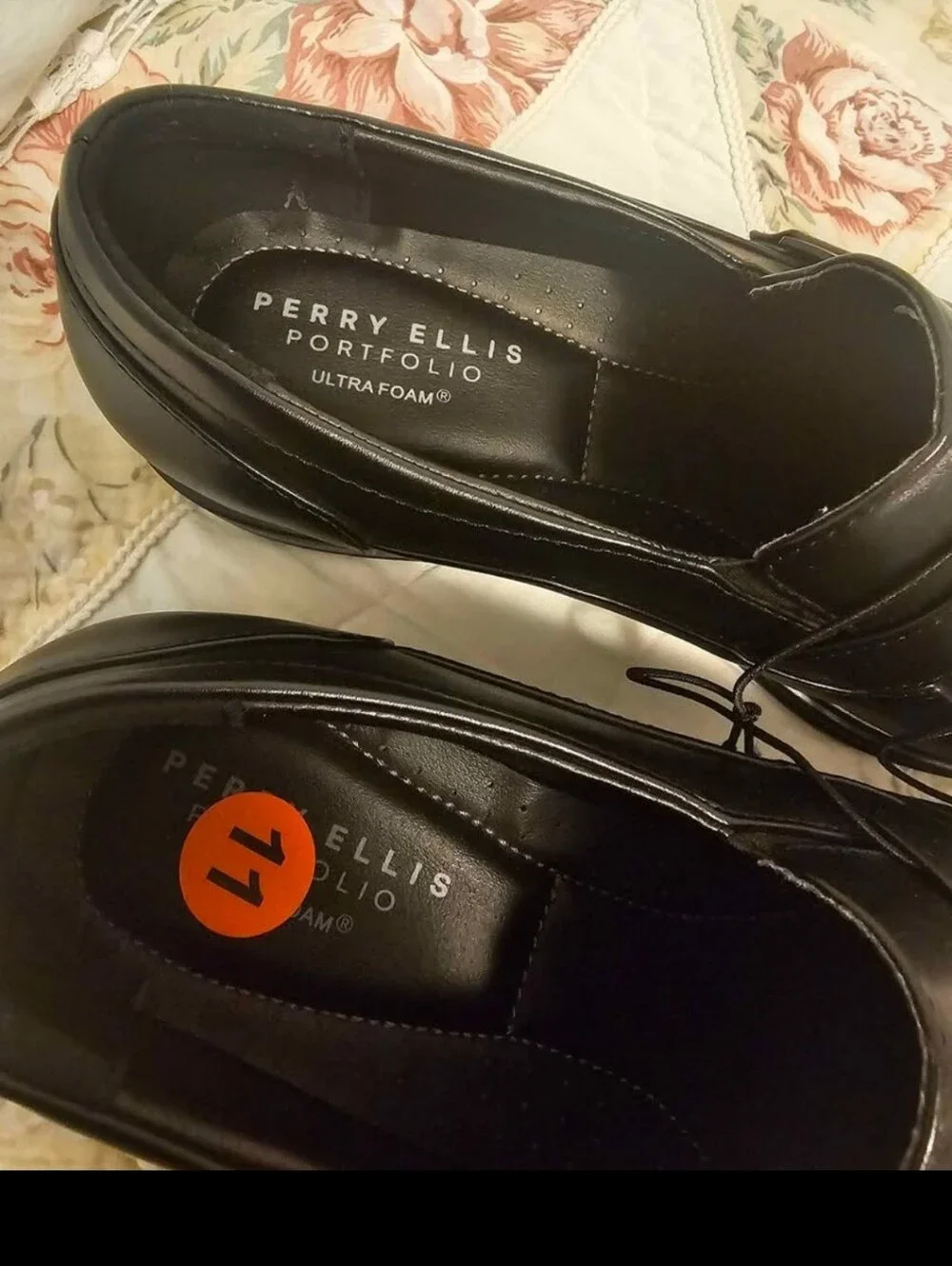 New mens size 11 Perry Ellis portfolio (ultrafoam)